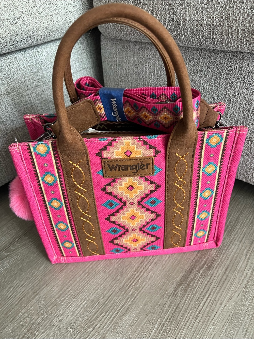NWT Wrangler Hot Pink Aztec Southwestern Mini Tote Crossbody Bag Purse